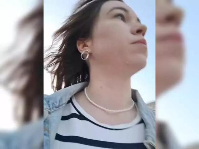 Juliberry on BongaCams 