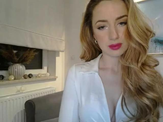 JulietteGlow on BongaCams 