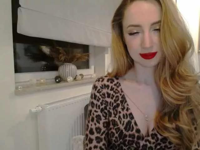 JulietteGlow on BongaCams 