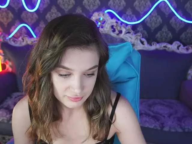 KamillaMilla on BongaCams 