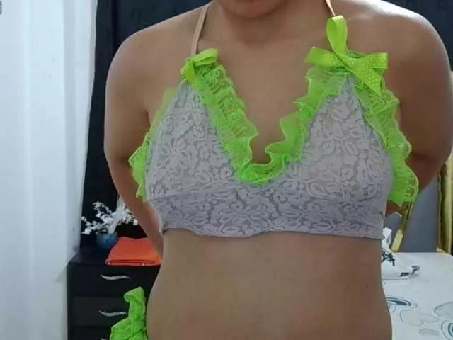 kangomez on BongaCams 