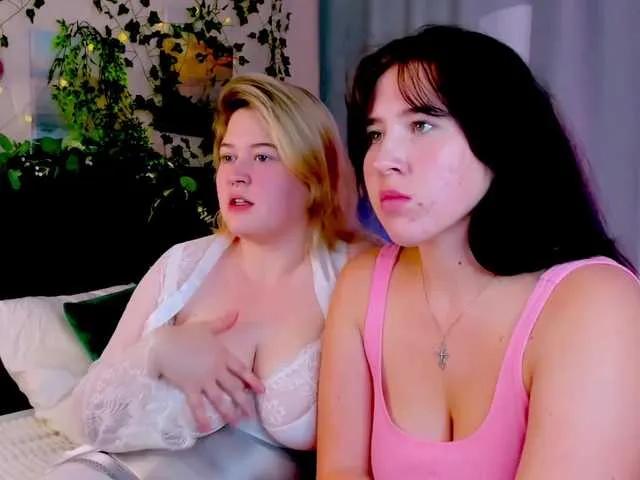 KarenDeMeow on BongaCams