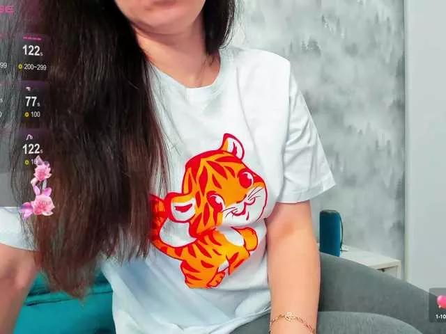 KariFlower on BongaCams 