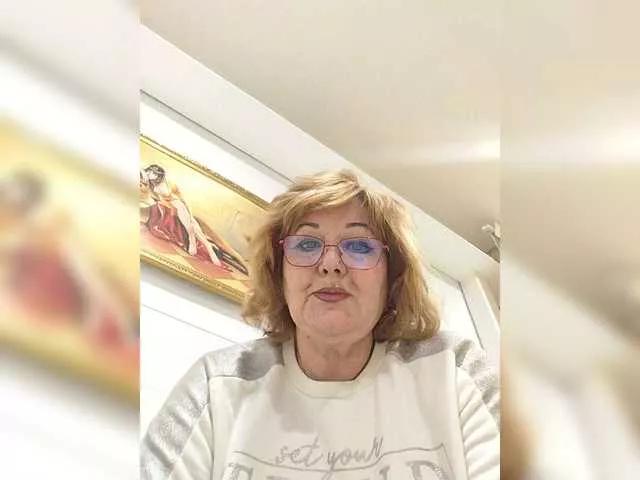 KarinkaSweet on BongaCams 