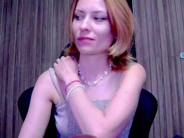 karo131324 on BongaCams 