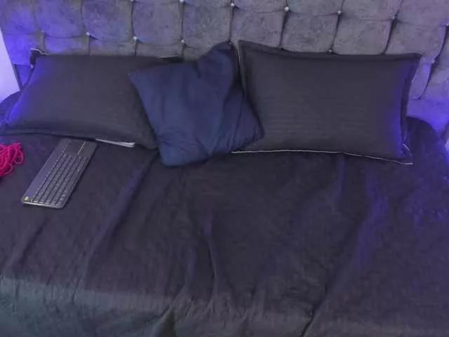 kate-evans on BongaCams 