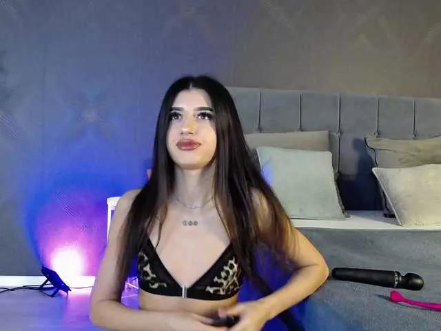 Offline KatelynSparks on BongaCams