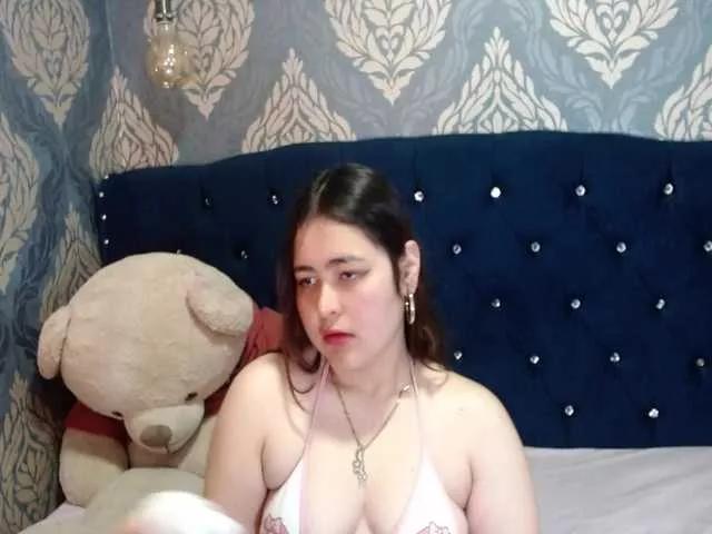 kimmtaylorz on BongaCams 