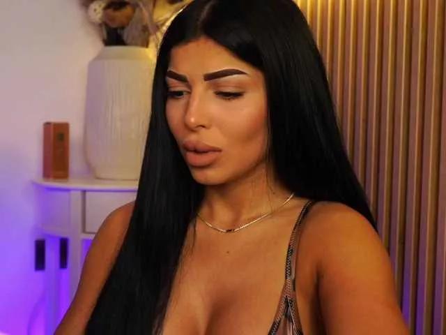 KimyBroox on BongaCams 