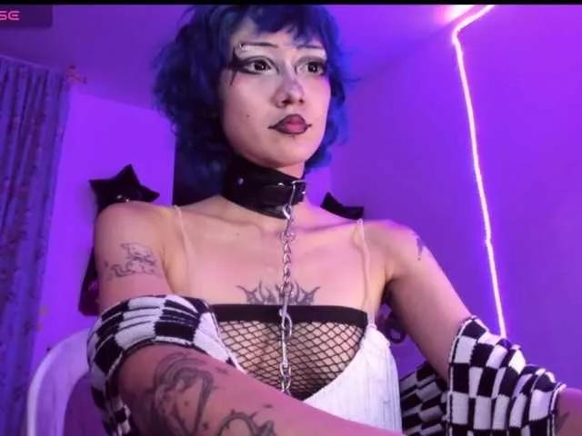 kitty-scream on BongaCams 
