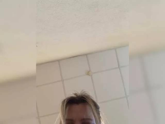 LagoonJoy on BongaCams 