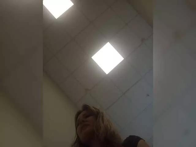 LagoonJoy on BongaCams 