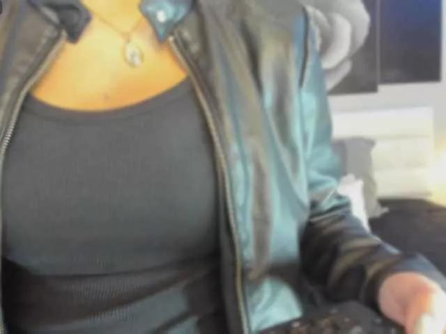 lana-chavez on BongaCams 