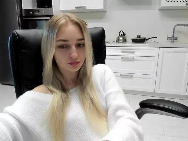 Lana-Rhoades on BongaCams 