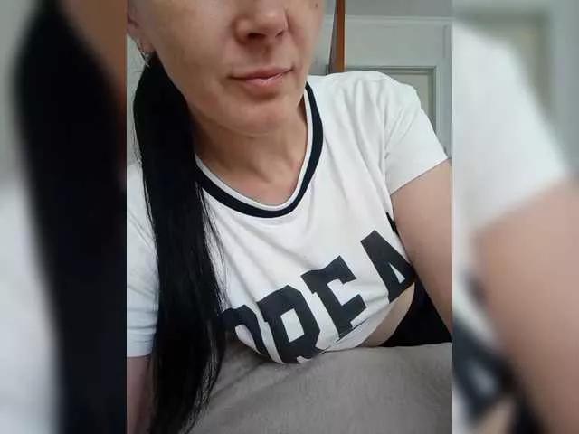 Ledi-DiEmma on BongaCams 