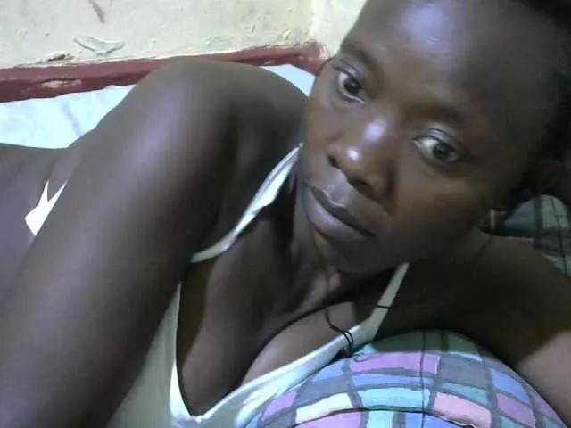 Leslie-villa on BongaCams 
