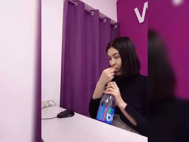 LinaSon on BongaCams 