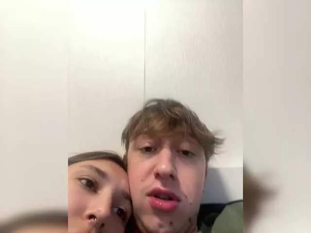 LinaTwins on BongaCams 