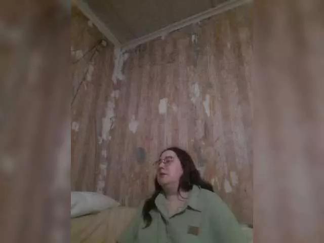 Linavia on BongaCams 