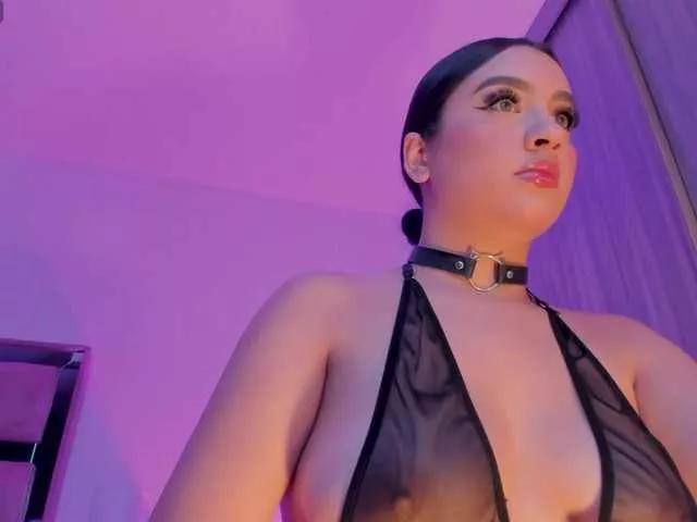 LindseyMoss on BongaCams 