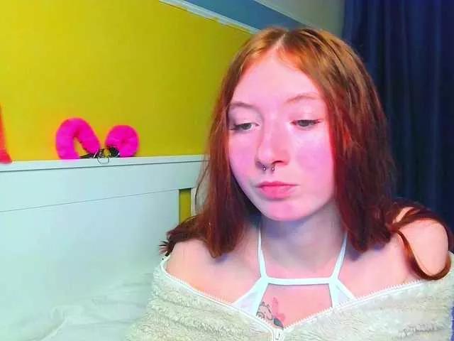 Liramoon on BongaCams 