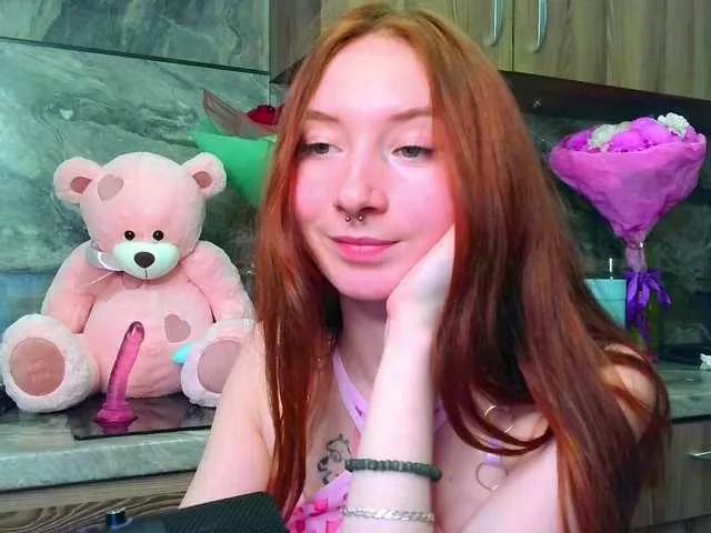 Liramoon on BongaCams 