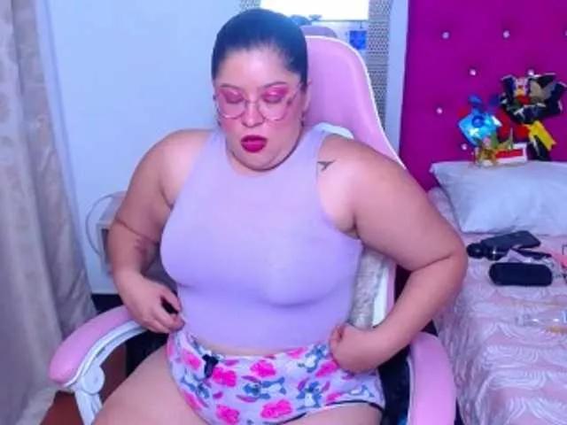 LittleFlower1 on BongaCams 