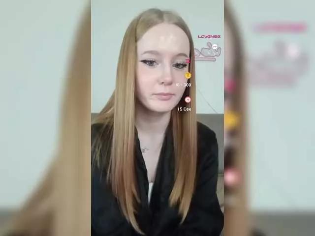 LolaMin on BongaCams 