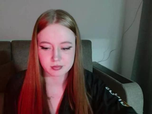 LolaMin on BongaCams 