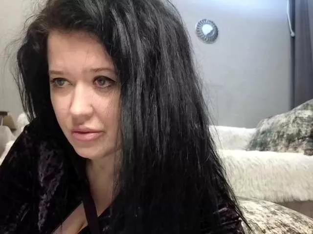 LoveCatsuit on BongaCams 