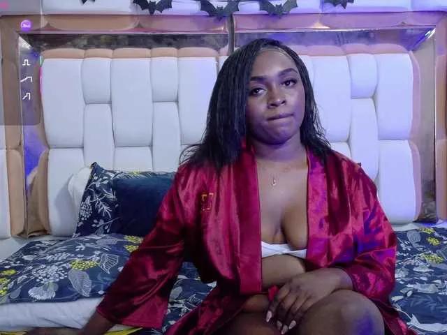 Sweet Loveebonyyjuices wants you to fuck her body now loveebonyyjuices from BongaCams