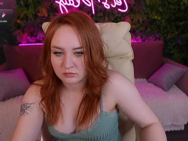 LovelyyBell on BongaCams 
