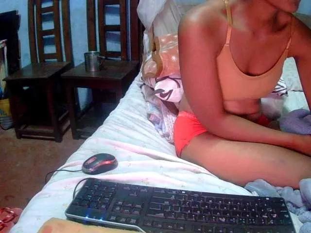 LoveSexx23 on BongaCams 