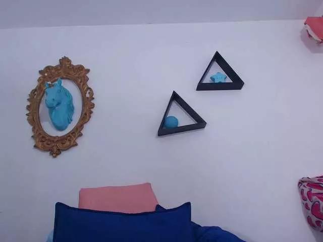 luna-milf on BongaCams 