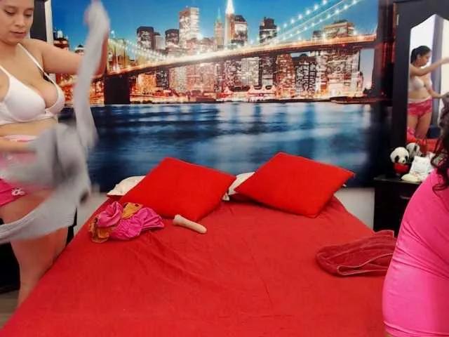 LunaAndMalory on BongaCams 