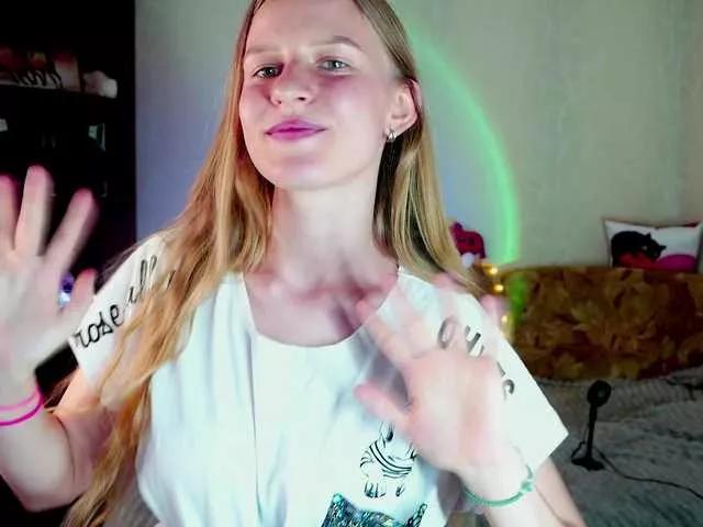 Offline LunaEvan on BongaCams