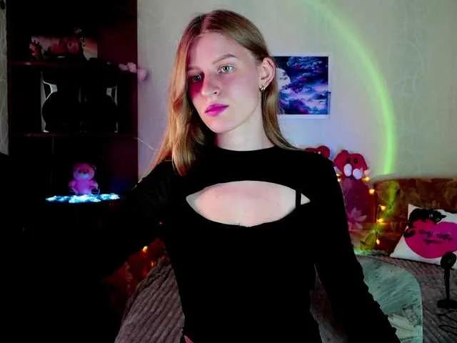 Offline LunaEvan on BongaCams
