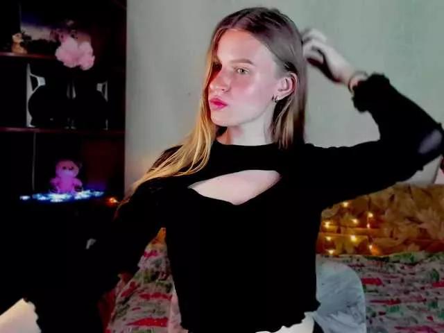 Offline LunaEvan on BongaCams