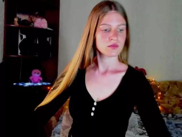 Offline LunaEvan on BongaCams