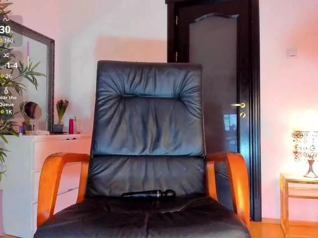 M-Eris on BongaCams 