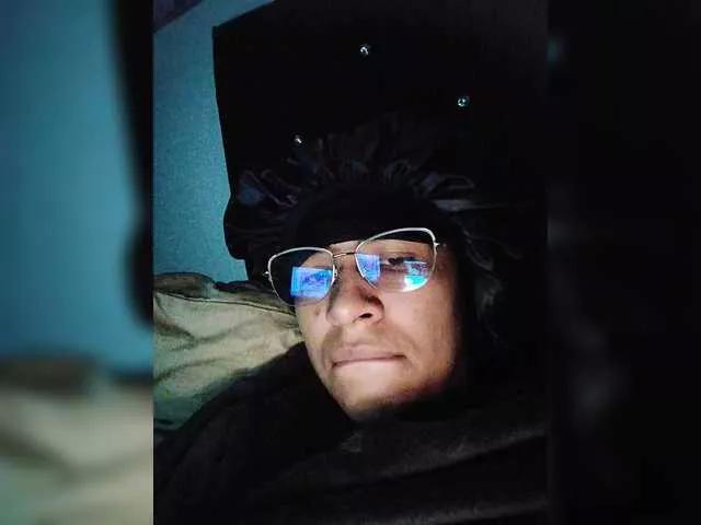 maky-davis on BongaCams 