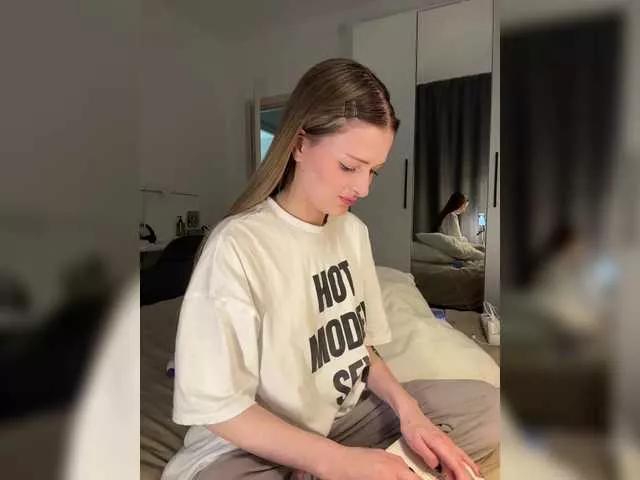 mandarinkaa on BongaCams 