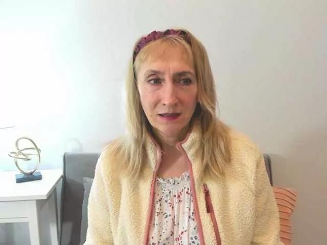 MargaretCherry on BongaCams 