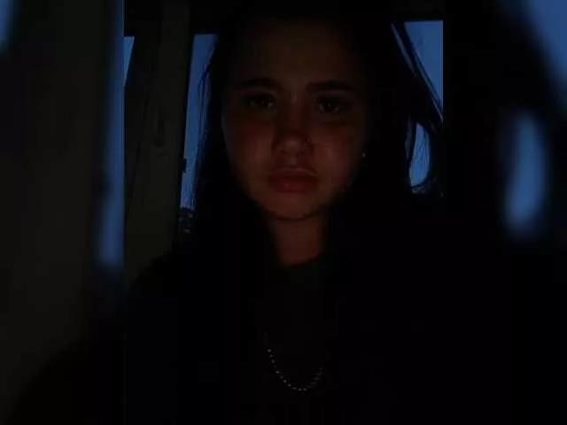 Mari0108-1 on BongaCams