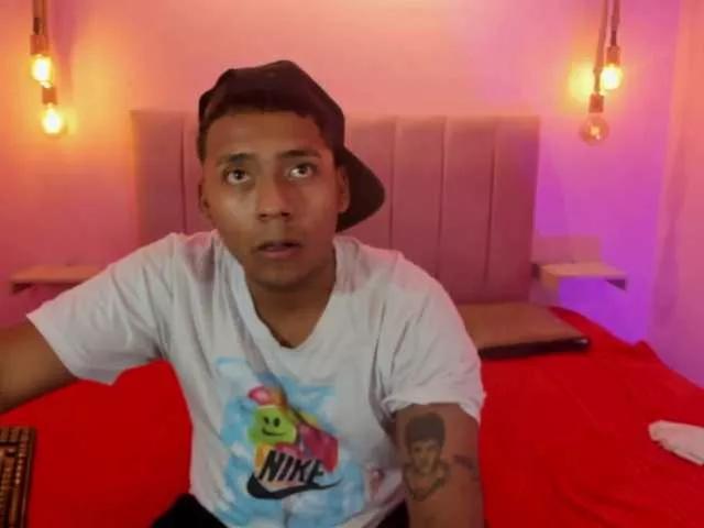 Mastiv2 on BongaCams 