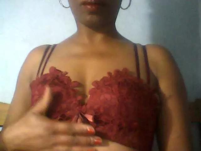 MayaQueen on BongaCams 
