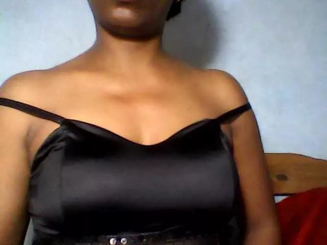 MayaQueen on BongaCams 