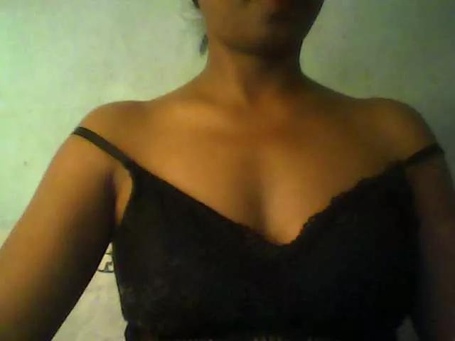 MayaQueen on BongaCams 