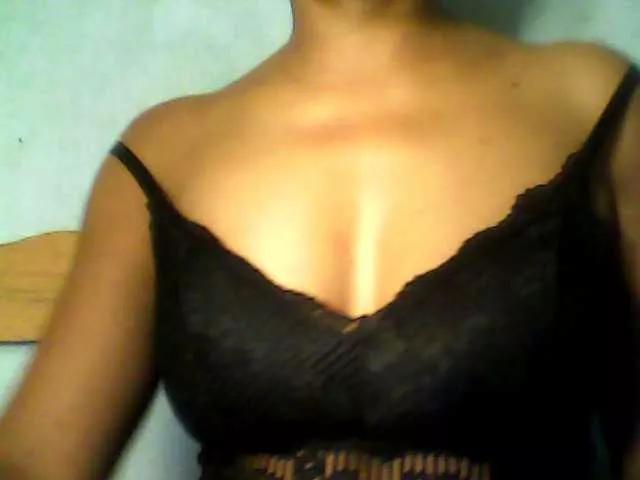 MayaQueen on BongaCams 
