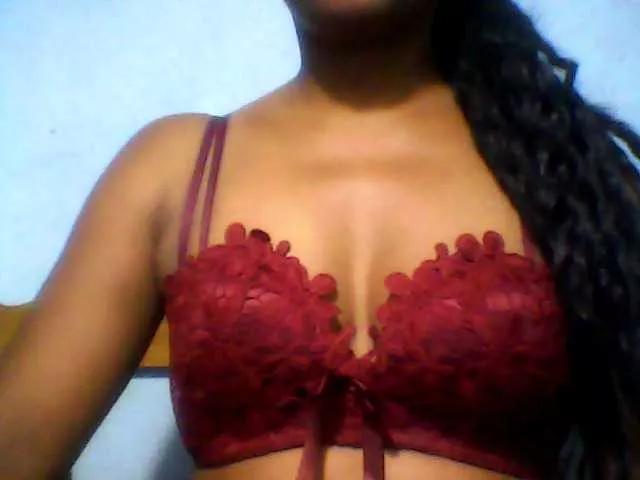 MayaQueen on BongaCams 
